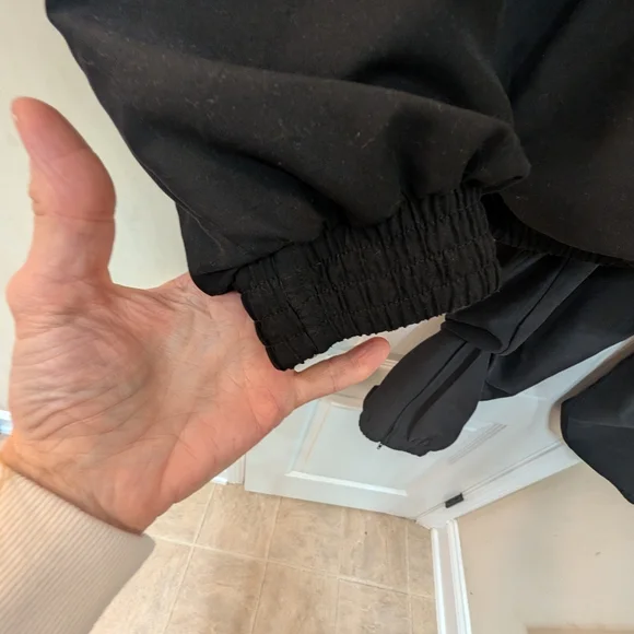 Roundtree & Yorke Black and Tan Pullover Quarter Zip Jacket with Matching Pants - Picture 4 of 16